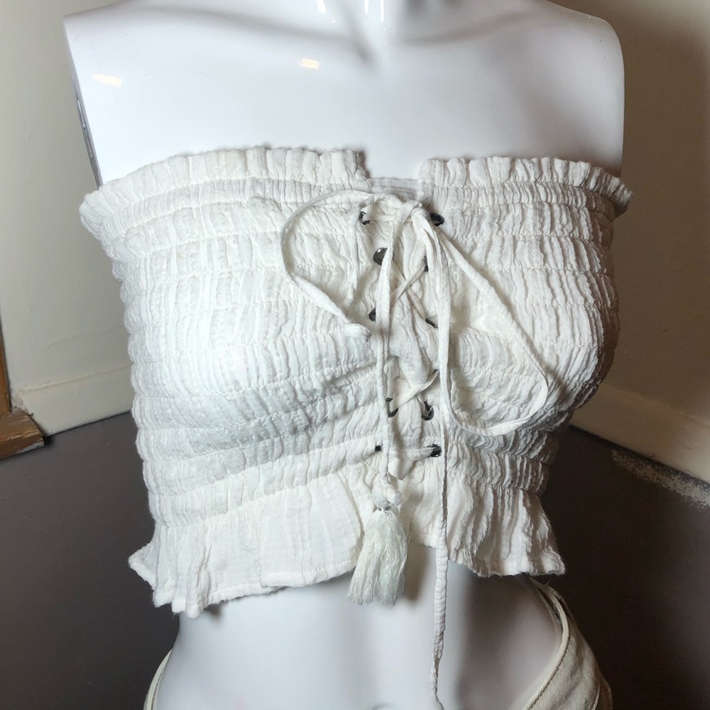 American eagle white Crop top